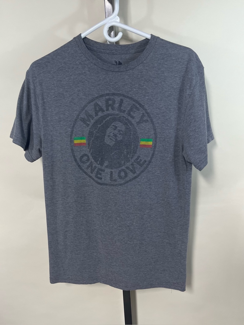 Bob Marley One Love By Zion Rootswear Gray Short Sleeve T-Shirt Men's Medium